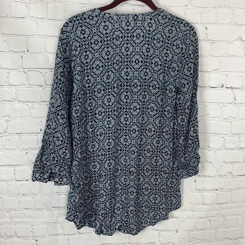Grand & Greene Blue Patterned Blouse Size Small - Picture 4 of 5
